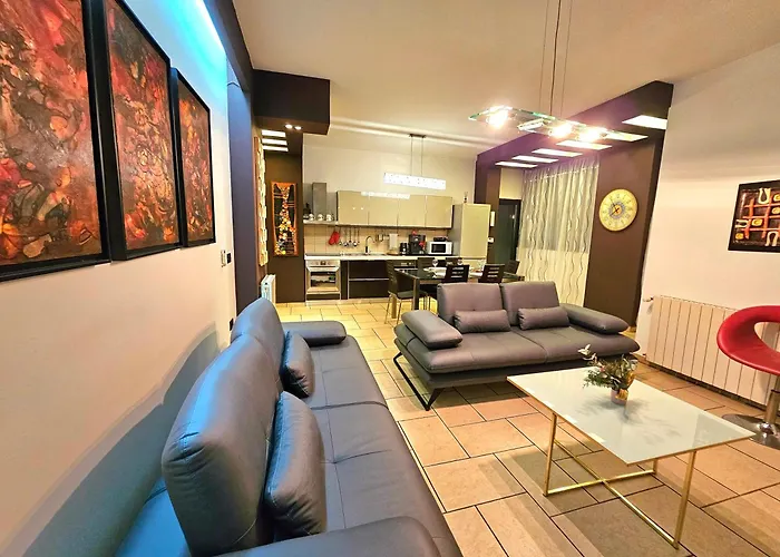 Center Easy_luxury *